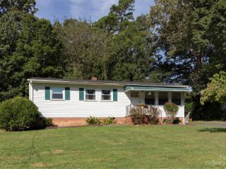 Foreclosed Home - 333 BREVARD ST, 28164