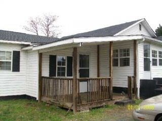 Foreclosed Home - 924 SALISBURY ST, 28170