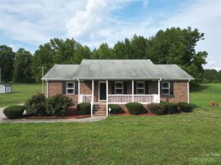 Foreclosed Home - 877 MCRAE AVE, 28170