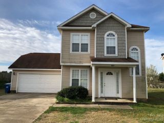 Foreclosed Home - 421 GLENCROFT DR, 28174