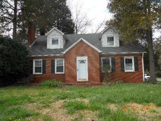 Foreclosed Home - 3400 EASTWAY DR, 28205