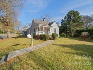 Foreclosed Home - 1954 THURMOND PL, 28205