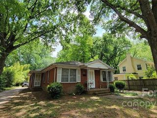 Foreclosed Home - 2040 LANIER AVE, 28205
