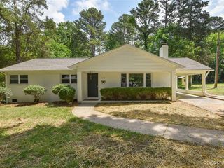 Foreclosed Home - 3318 DRIFTWOOD DR, 28205