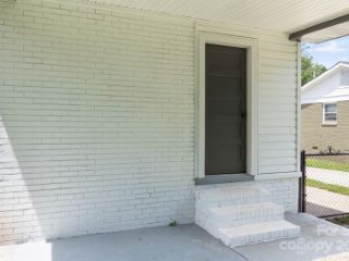 Foreclosed Home - 1036 CUTLER PL, 28205