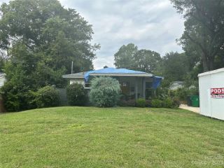 Foreclosed Home - 2219 SHAMROCK DR, 28205
