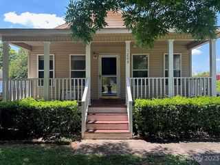 Foreclosed Home - 1209 POLK ST, 28206