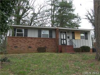 Foreclosed Home - 901 SEPTEMBER LN, 28208