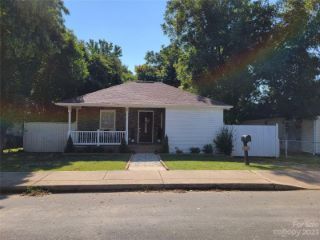Foreclosed Home - 337 LAKEWOOD AVE, 28208