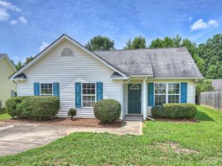 Foreclosed Home - 5413 MORNING BREEZE LN, 28208