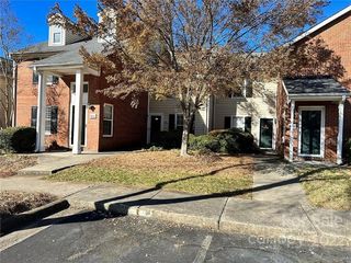 Foreclosed Home - 9458 S VICKSBURG PARK CT, 28210