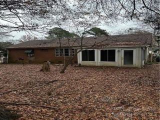 Foreclosed Home - 6926 WRENTREE DR, 28210