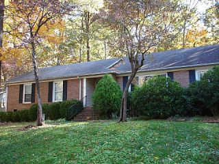 Foreclosed Home - 4528 DAWNWOOD DR, 28212