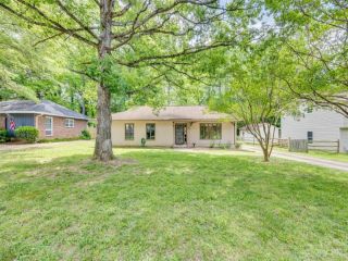 Foreclosed Home - 5920 MCNAIR RD, 28212