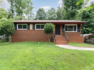 Foreclosed Home - 6409 SPRINGFIELD DR, 28212