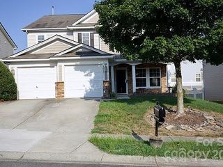 Foreclosed Home - 2013 DOUBLE CEDAR DR, 28214