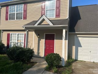 Foreclosed Home - 909 RUCKER CLIFF DR, 28214