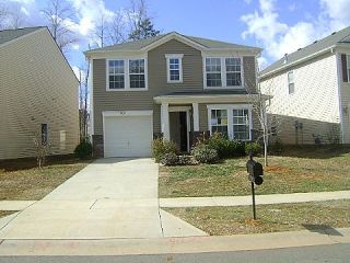 Foreclosed Home - 7537 MONARCH BIRCH LN, 28215