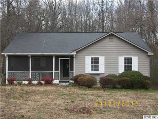 Foreclosed Home - 6301 RANDY DR, 28215