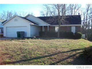 Foreclosed Home - 8632 CASA CT, 28215