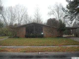 Foreclosed Home - 1100 VICKERY DR, 28215