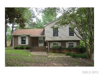 Foreclosed Home - 6309 BARRINGTON DR, 28215