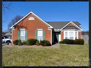 Foreclosed Home - 9805 SWEET PLUM DR, 28215