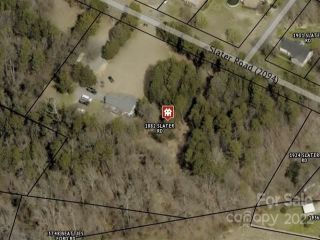 Foreclosed Home - 1882 SLATER RD, 28216