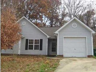Foreclosed Home - 824 SILVER CT, 28217
