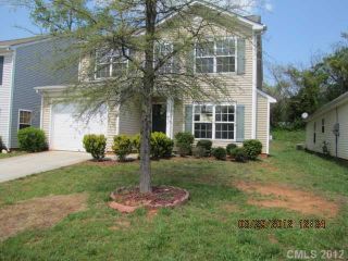 Foreclosed Home - 7613 LADY LIBERTY LN, 28217