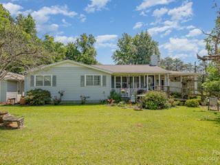 Foreclosed Home - 4222 BEAM RD, 28217