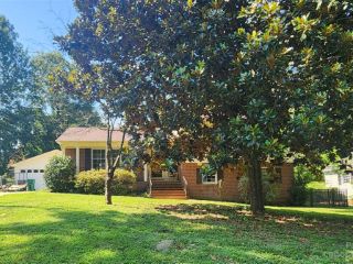 Foreclosed Home - 2941 HEATHGATE RD, 28226
