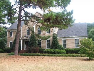 Foreclosed Home - 6632 GOLD WAGON LN, 28227