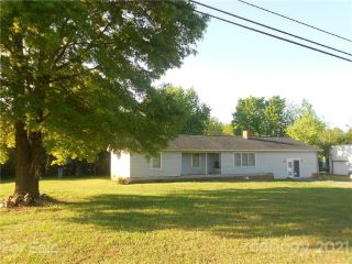 Foreclosed Home - 9900 BRIEF RD, 28227