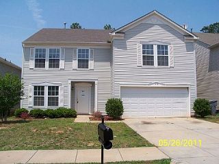 Foreclosed Home - 1418 WATERLILY LN, 28262