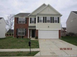 Foreclosed Home - 521 WRAYHILL DR, 28262