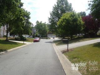 Foreclosed Home - 11310 TRADITION VIEW DR, 28269