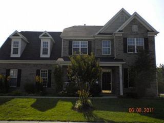 Foreclosed Home - 13301 FERGUSON FOREST DR, 28273