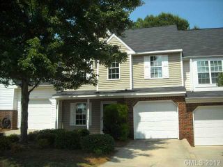 Foreclosed Home - 9424 ELIZABETH TOWNES LN, 28277