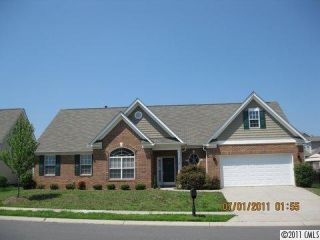 Foreclosed Home - 5729 KIRKWYND COMMONS DR, 28278