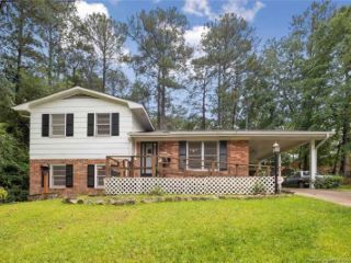 Foreclosed Home - 2532 SOURWOOD DR, 28301