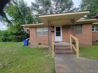 Foreclosed Home - 1930 HARRIS ST, 28301