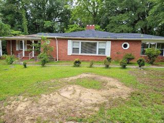 Foreclosed Home - 1511 SEABROOK RD, 28301