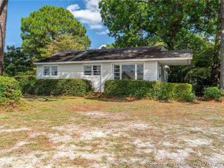 Foreclosed Home - 1710 SEABROOK RD, 28301