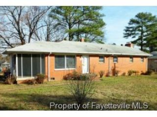 Foreclosed Home - 1223 STANSFIELD DR, 28303
