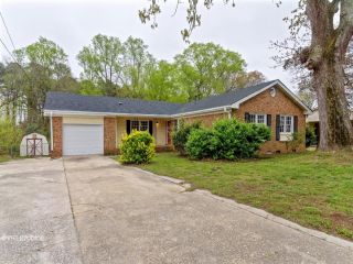 Foreclosed Home - 5402 Brookfield Rd, 28303