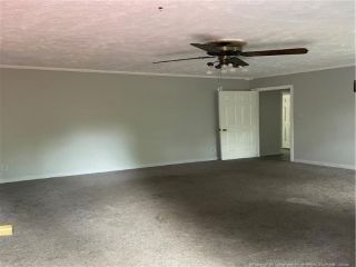 Foreclosed Home - 1708 TRYON DR, 28303