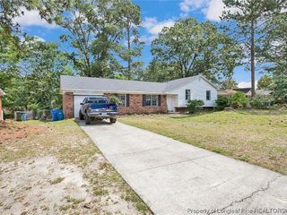 Foreclosed Home - 6108 LONESTAR RD, 28303