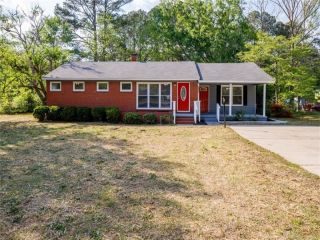 Foreclosed Home - 1513 SWAINEY AVE, 28303