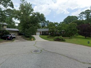 Foreclosed Home - 3306 GUILFORD PL, 28303